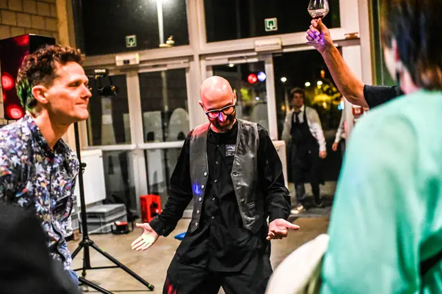 A guest dancing on the dance floor.